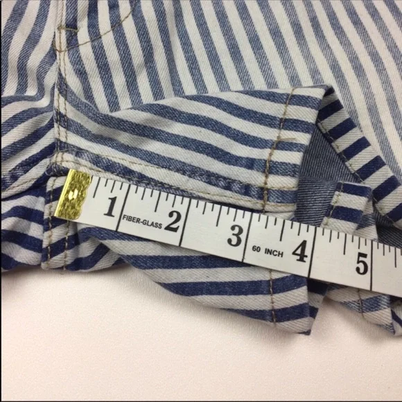 NWT MAX jeans Jailbird Strip Shorts - Picture 5 of 8